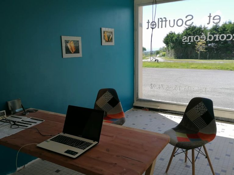 Bureau de Plomodiern Burreau Anches et soufflet à Plomodien