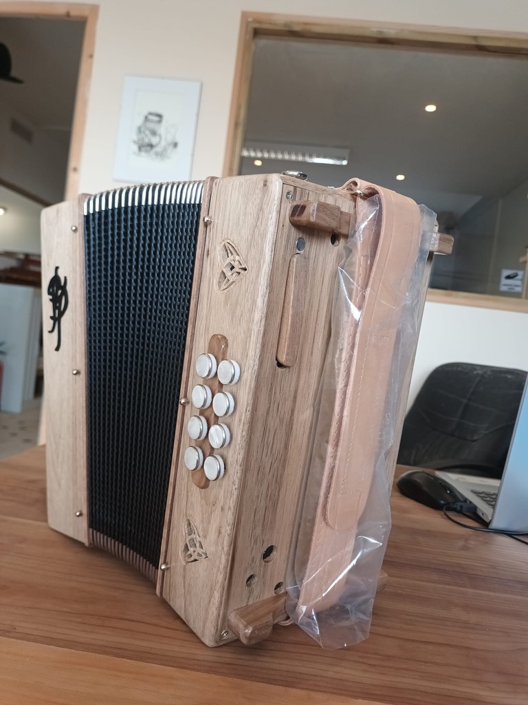 Soupape main gauche en bois, pied carré